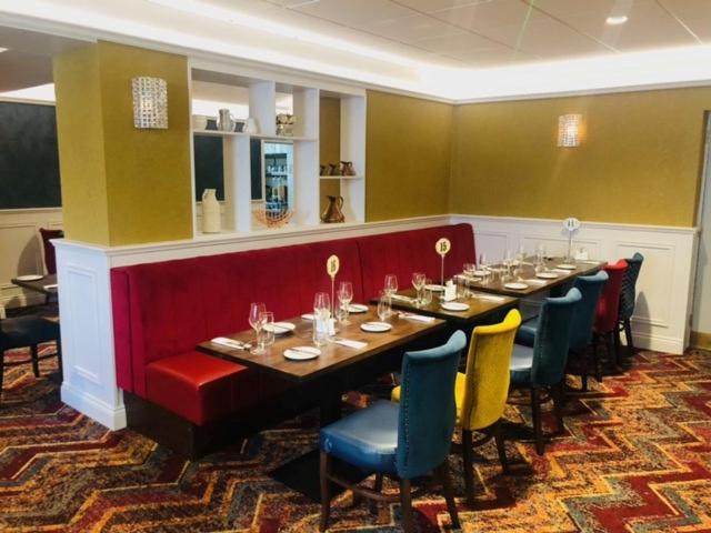 Kilmorey Arms Hotel Kilkeel Buitenkant foto