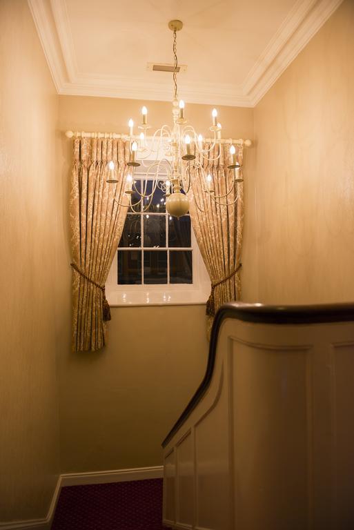 Kilmorey Arms Hotel Kilkeel Buitenkant foto